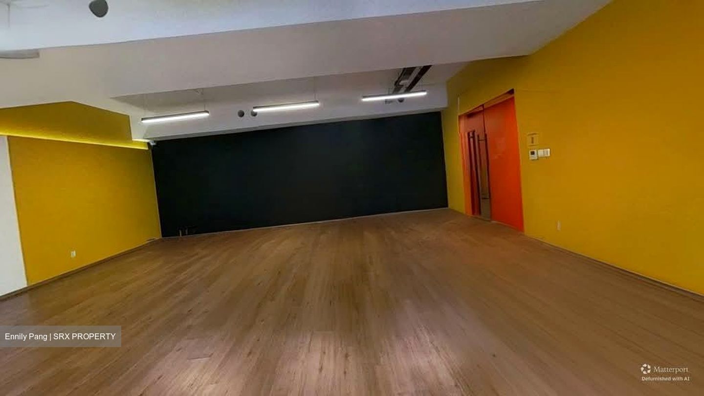 Lorong 18 Geylang (D14), Office #555572351